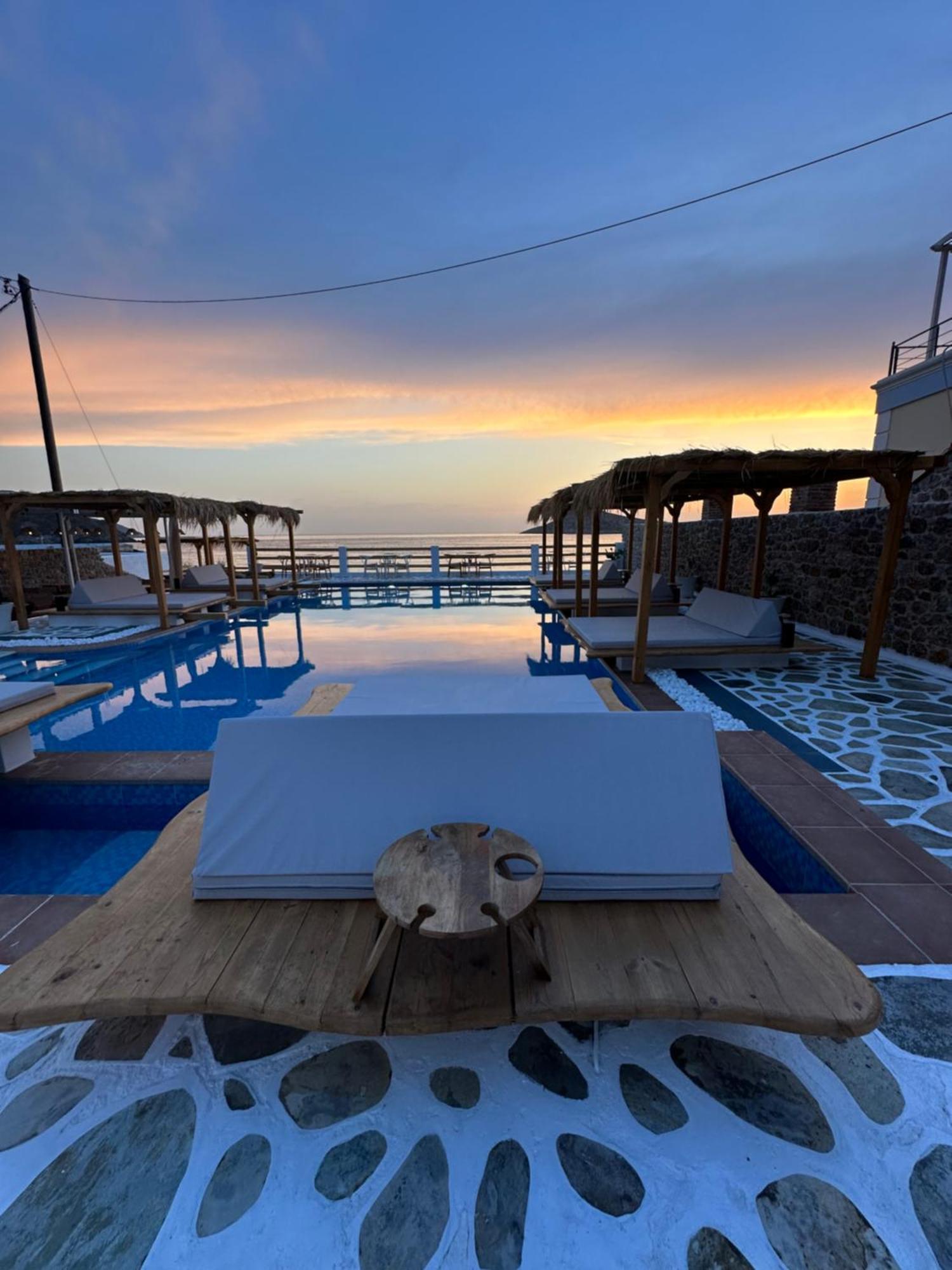 Spongia Hotel Suites & Spa Myrties Eksteriør bilde