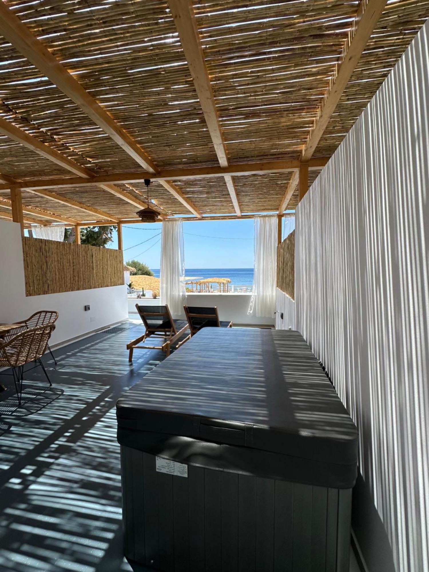 Spongia Hotel Suites & Spa Myrties Eksteriør bilde