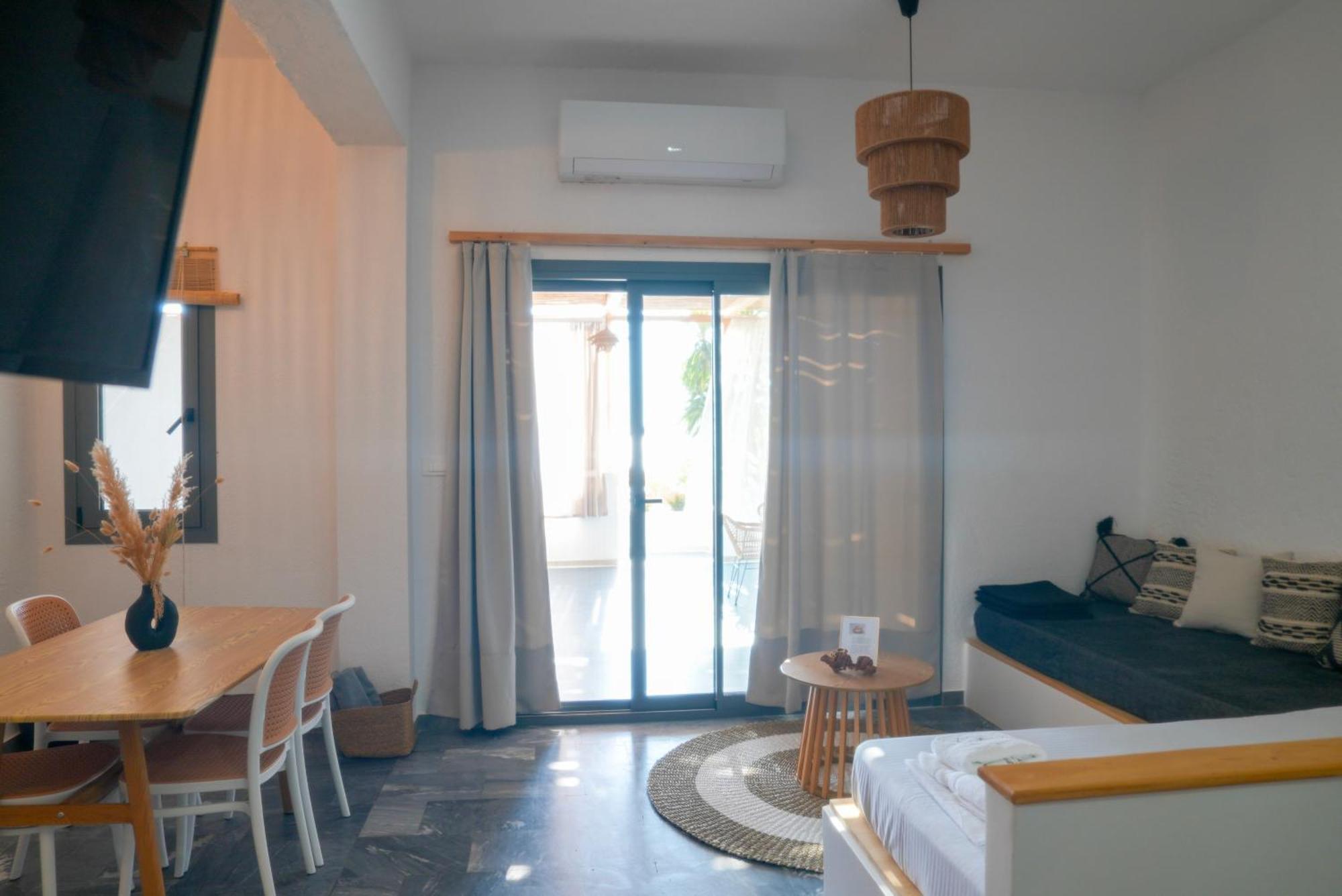 Spongia Hotel Suites & Spa Myrties Eksteriør bilde