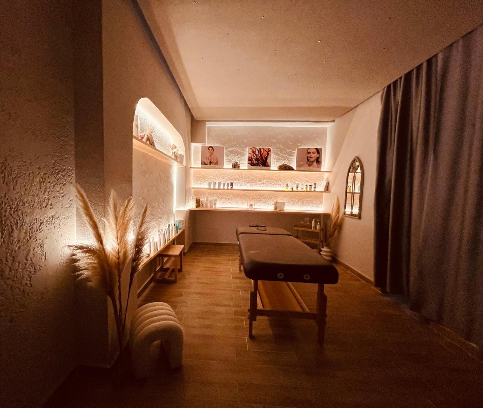 Spongia Hotel Suites & Spa Myrties Eksteriør bilde